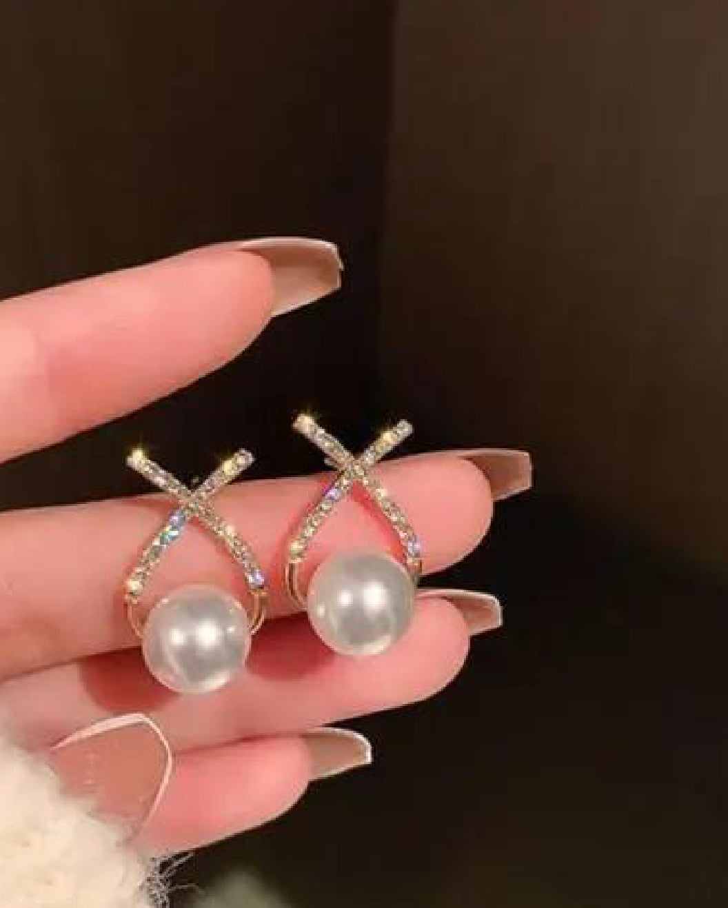 Elegant Pearl & Crystal X-Design Stud Earrings